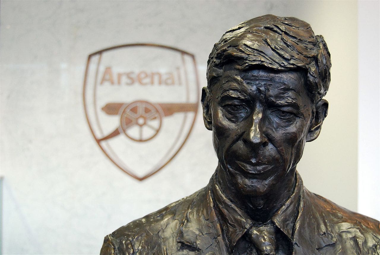 Bust of Arsene Wenger - Arsenal Brand